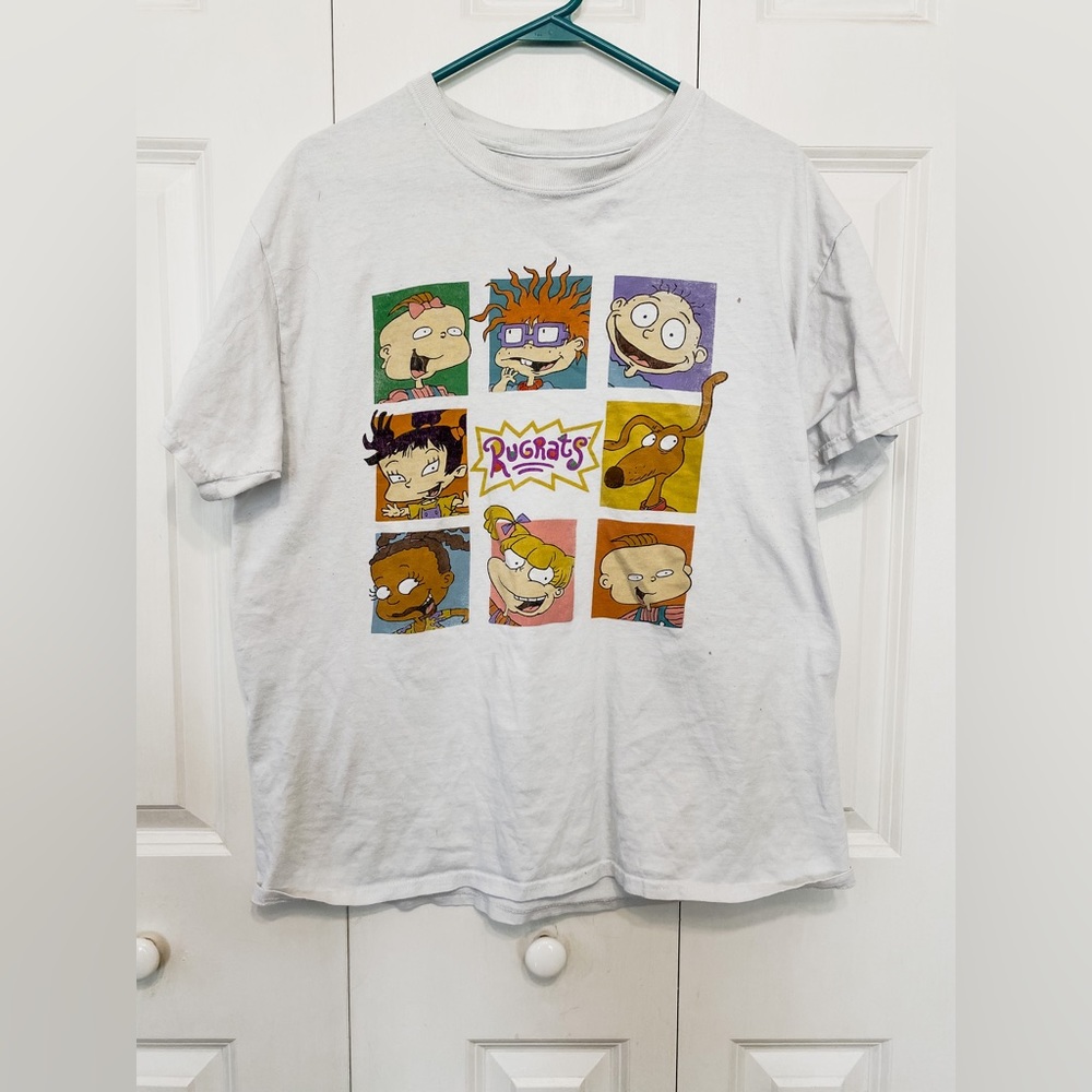 26. Vintage Nickalodeon M/L Tee